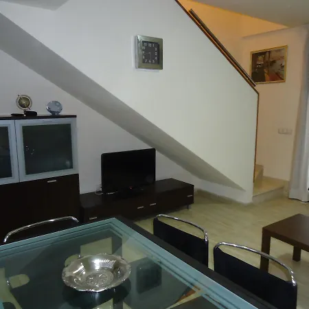 Fenals Duplex Апартаменты *